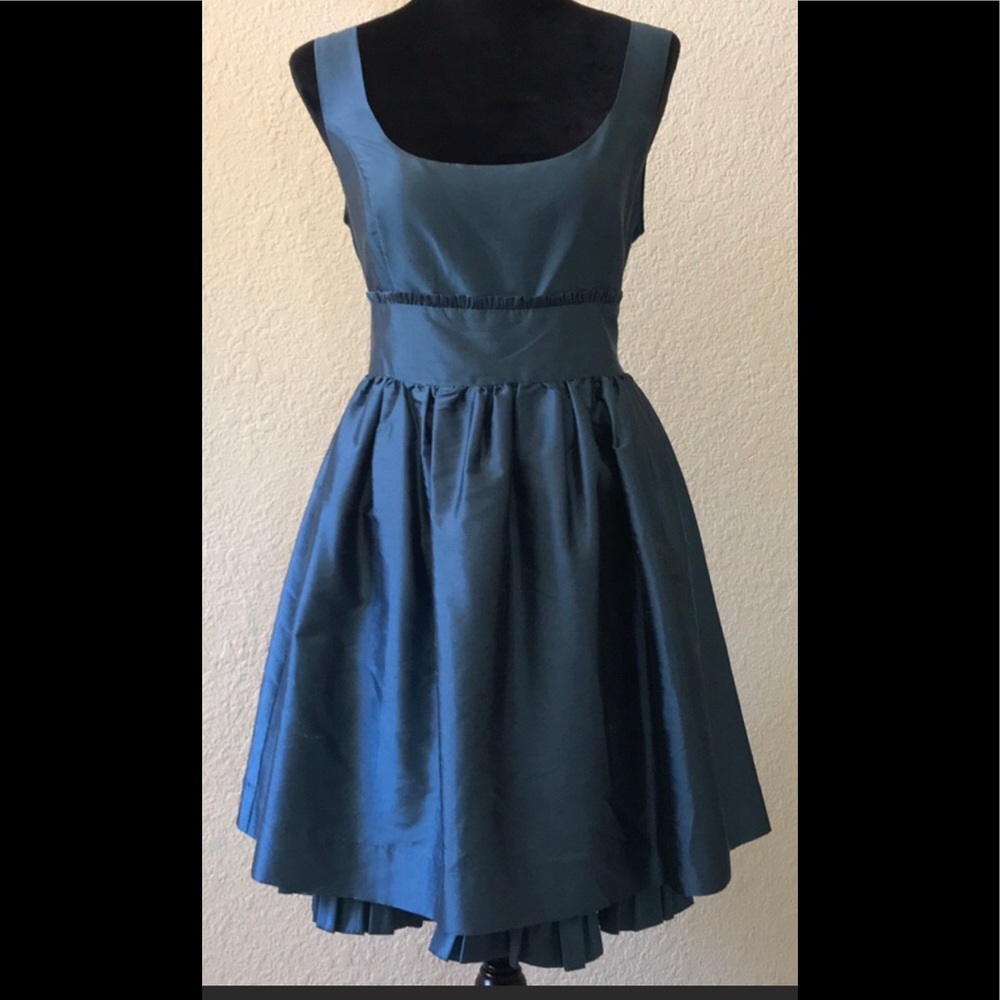 NWT - KENSIE SIDE ZIP SILK DRESS